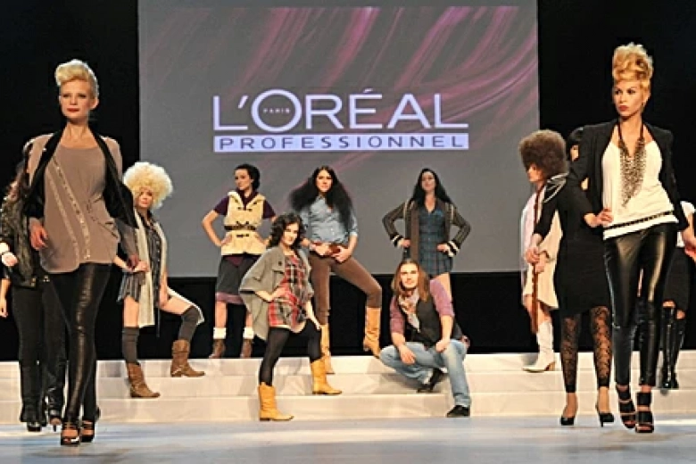 Loreal hair-dressing show and review stage